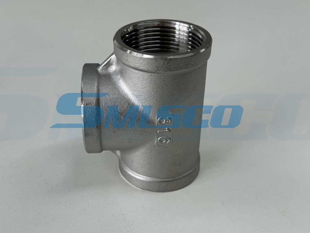 ASTM CF8M 316 TEE de acero inoxidable BSP DN100 150 lb Agua industrial en stock